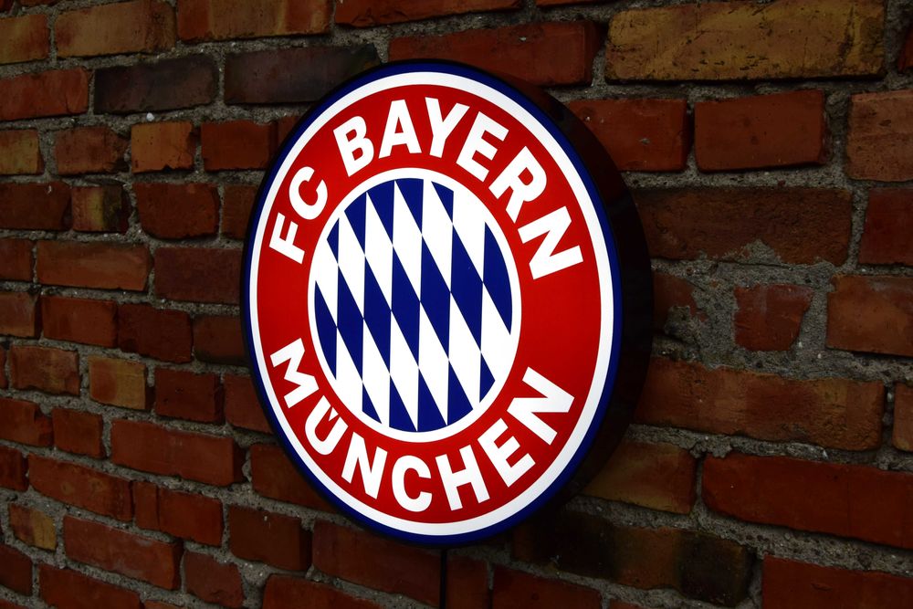 LED Neon BAYERN MUNCHEN, Podświetlane Logo Bayern Monachium, Prezent