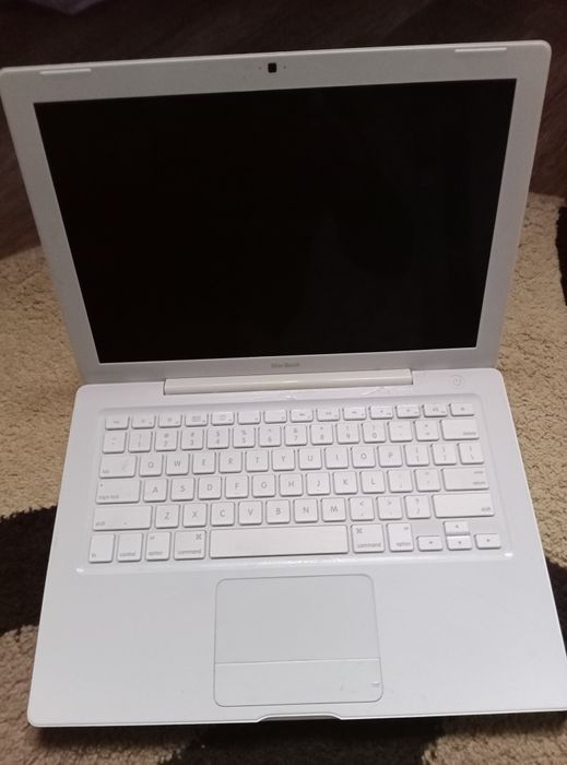 MacBook A1181 не працює під відновлення або на запчастини