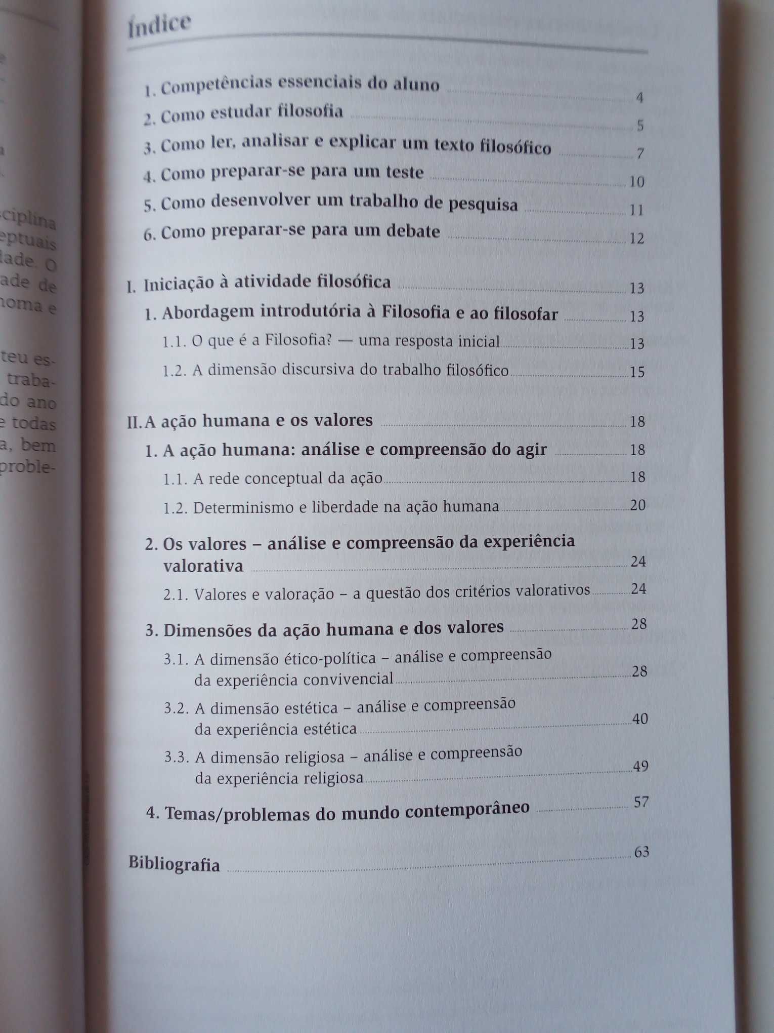 Livros de apoio escolar, "Crónica de D. João I" e "Filosofia", 10º ano