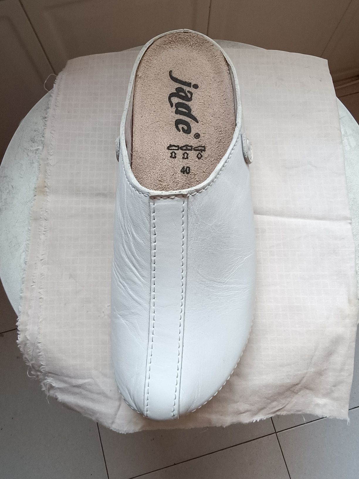Sapatos Jade tamanho 40
