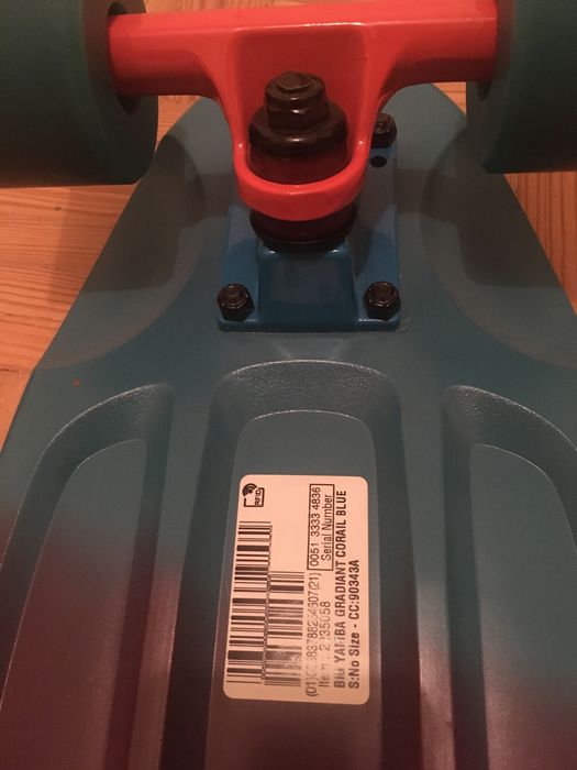 Big Yamba Cruiser Skateboard - Blue/Coral Gradient oxelo