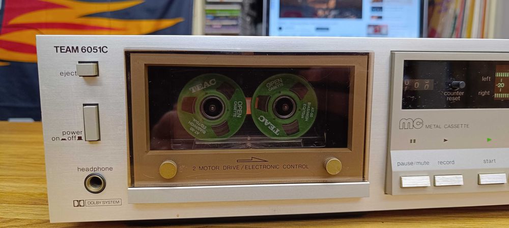 Кассетна дека  team 6051c (відео роботи !! )