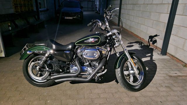 Harley-Davidson Sportster XL 1200 Custom