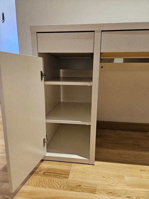 Secretária MICKE Ikea