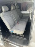 Ławka kanapa siedzenie fotel II rzad Renault Trafic Vivaro Primastar