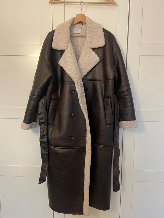 Nowy! Promocja! Super cieply plaszcz z kozuszkiem! Okazja!