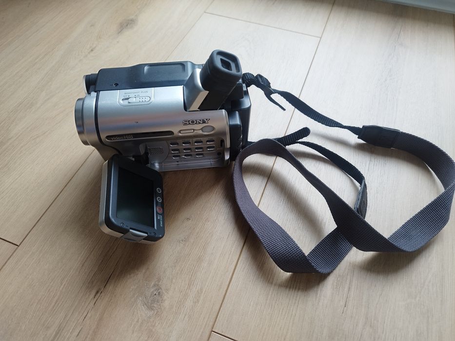 Sprzedam Kamera Sony hi8