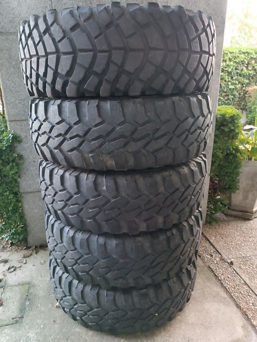 5 Pneus TT com Jantes 15” – Nortenha & Fedima (31x10.5 R15)