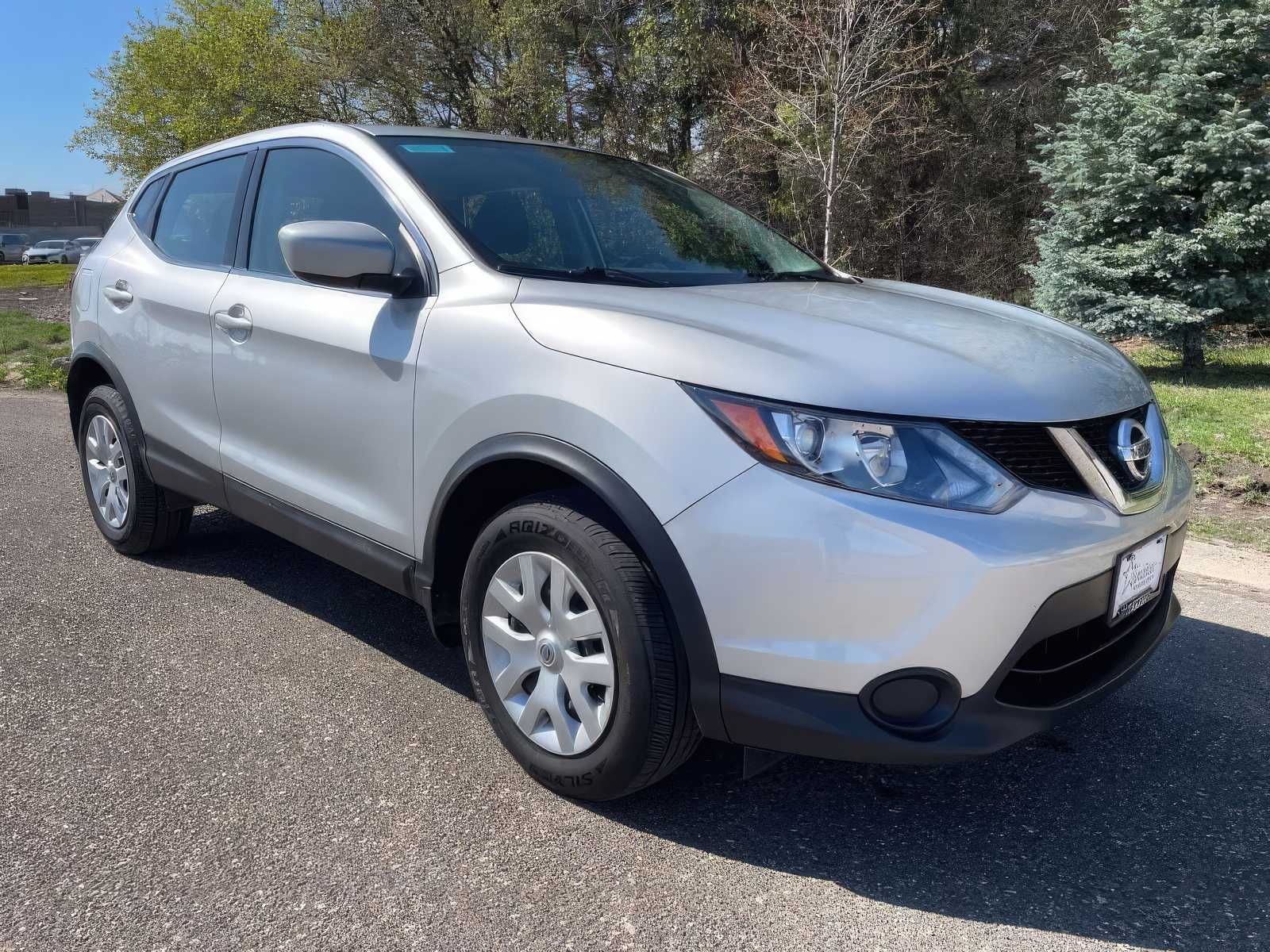 2017 Nissan Rogue Sport S