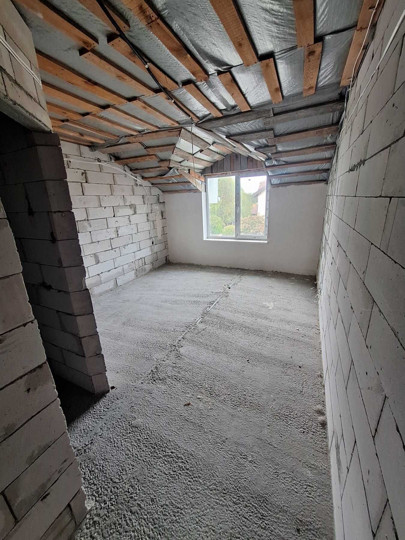 Продам кутовий таун хаус 160м2 з газом біля лісу на ділянці 2 сотки
