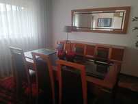 Sala de jantar completa em cerejeira