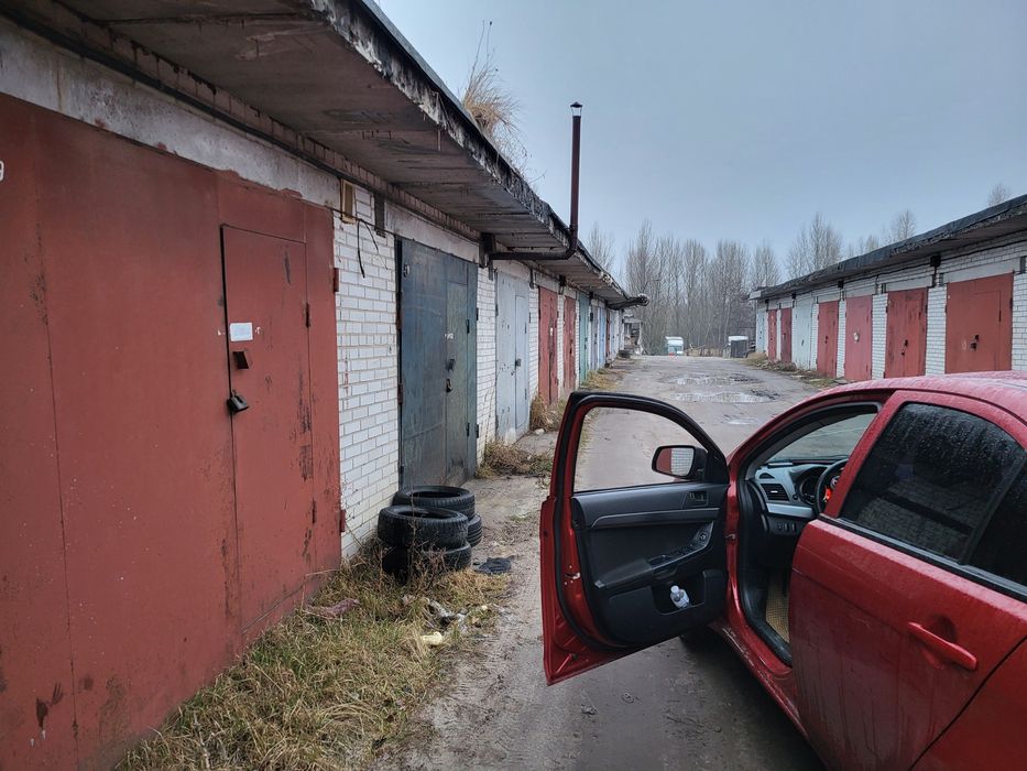 Сдам гараж в районе депо. на длинный срок