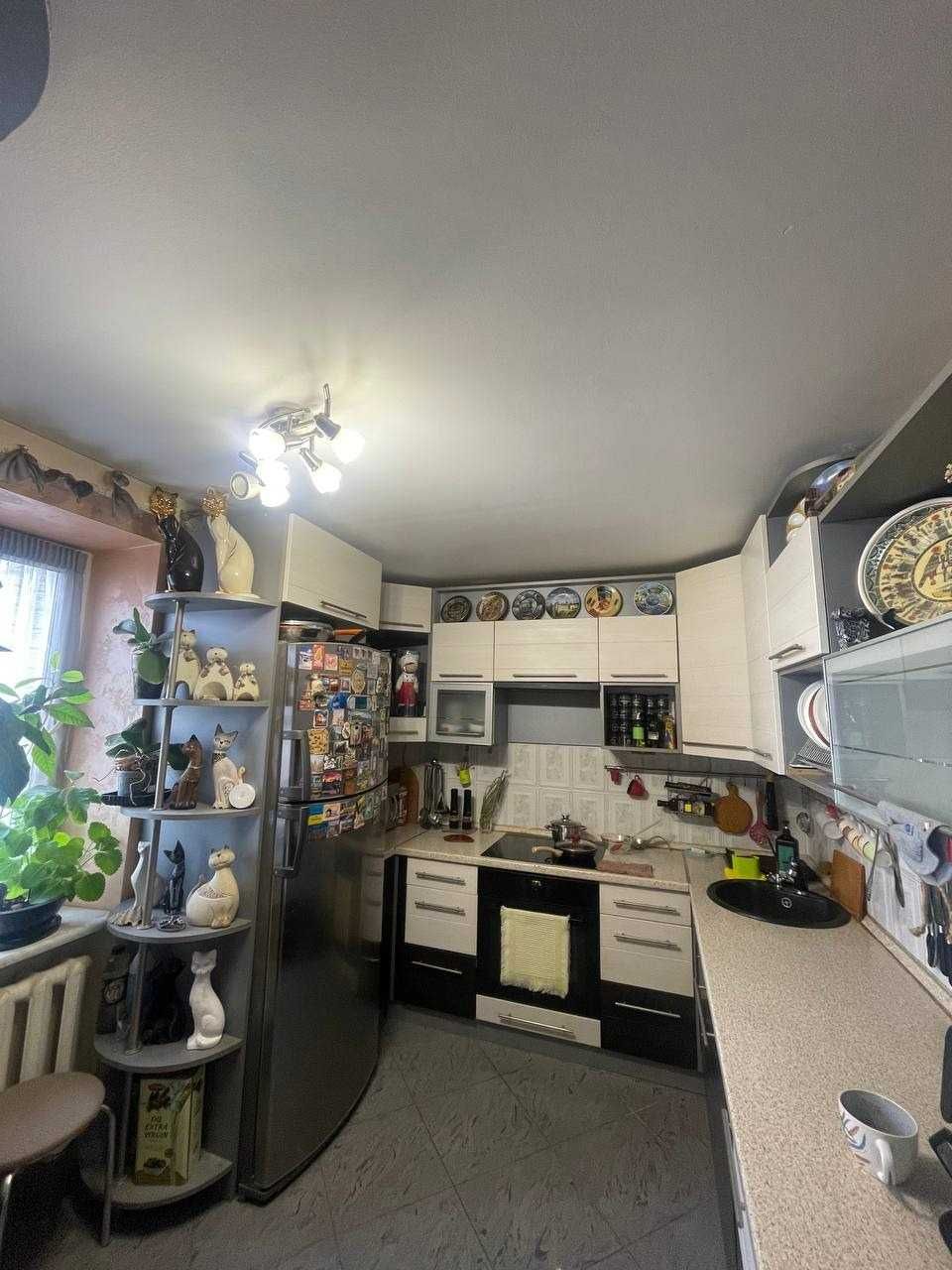 Продаж 3к квартири 84,7 м.кв на вул. Зарічанській RUBI 38768