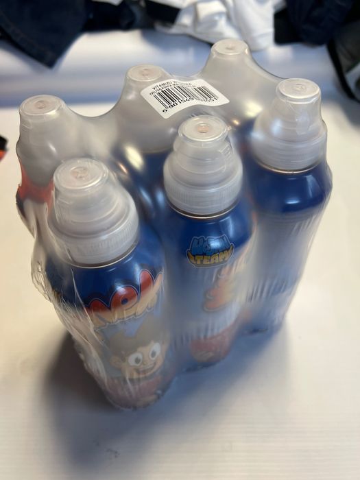 Napoje wojanek zgrzewka 6 sztuk truskawka