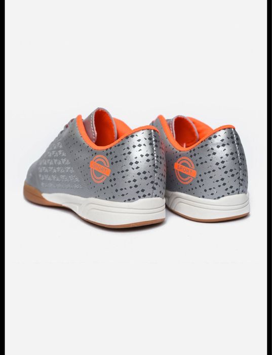 Сороконіжки, бутси, бампи, 44р 28см нові футзалкі