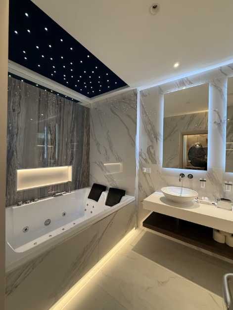 Piękny Apartament z Jacuzzi w centrum Starego Miasta!