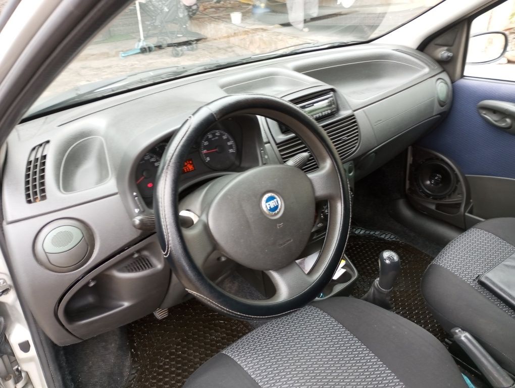 Fiat Punto 1.3 MultiJet comercial