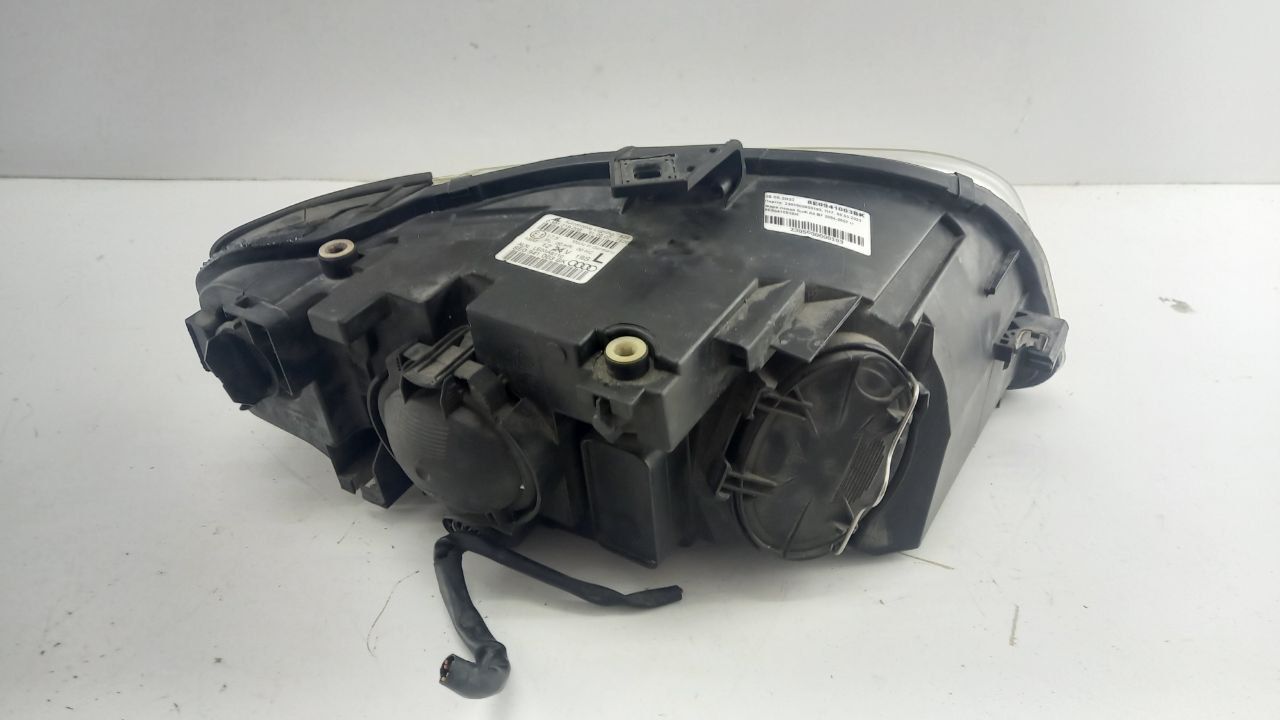 Фара левая Audi A4 B7 2004-2007  8E0941003BK