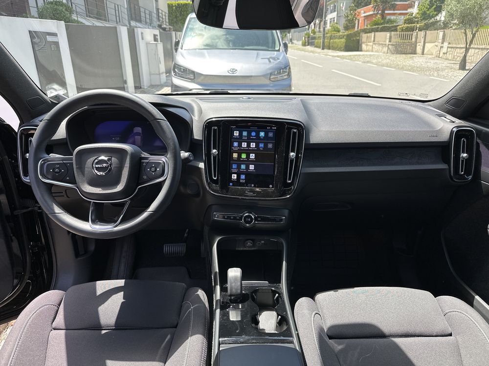 Volvo XC40 100% Elétrico