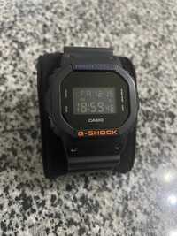 Годинник  Casio G-SHOC 5600 б/у
