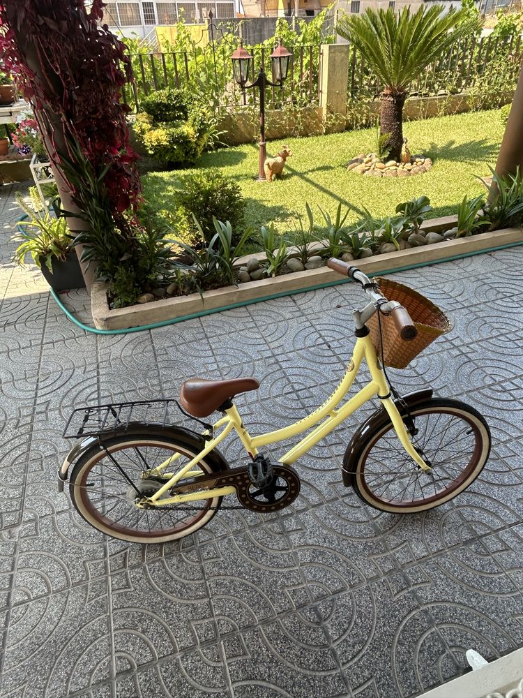 Bicicleta berg em bom estado
