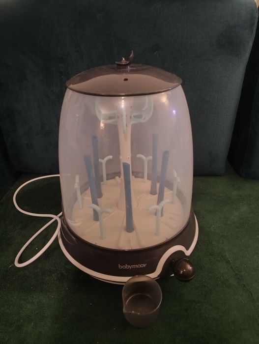 Sterylizator do butelek i smoczków