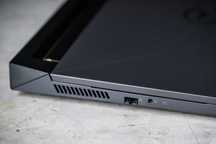 Laptop gamingowy Dell G15 5530