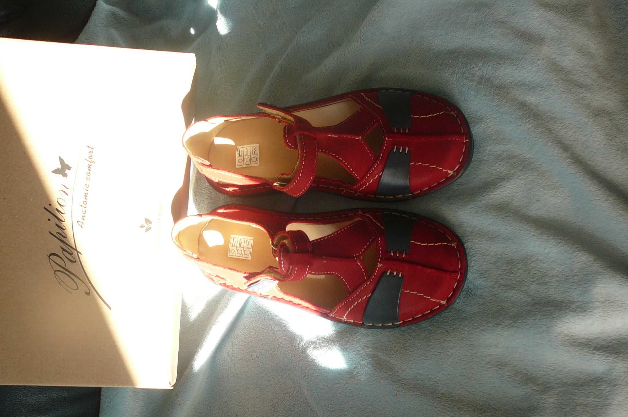 Buty  czerwone balerinki    Papilon  skóra naturalna 
rozm 36  Nowe