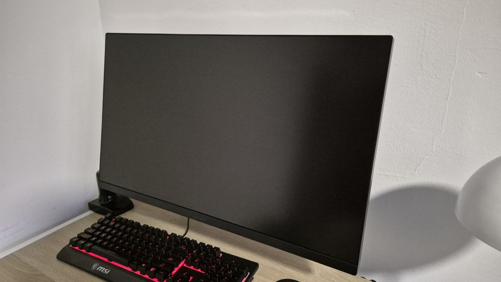 Monitor LG 27 cali 165hz 1 ms