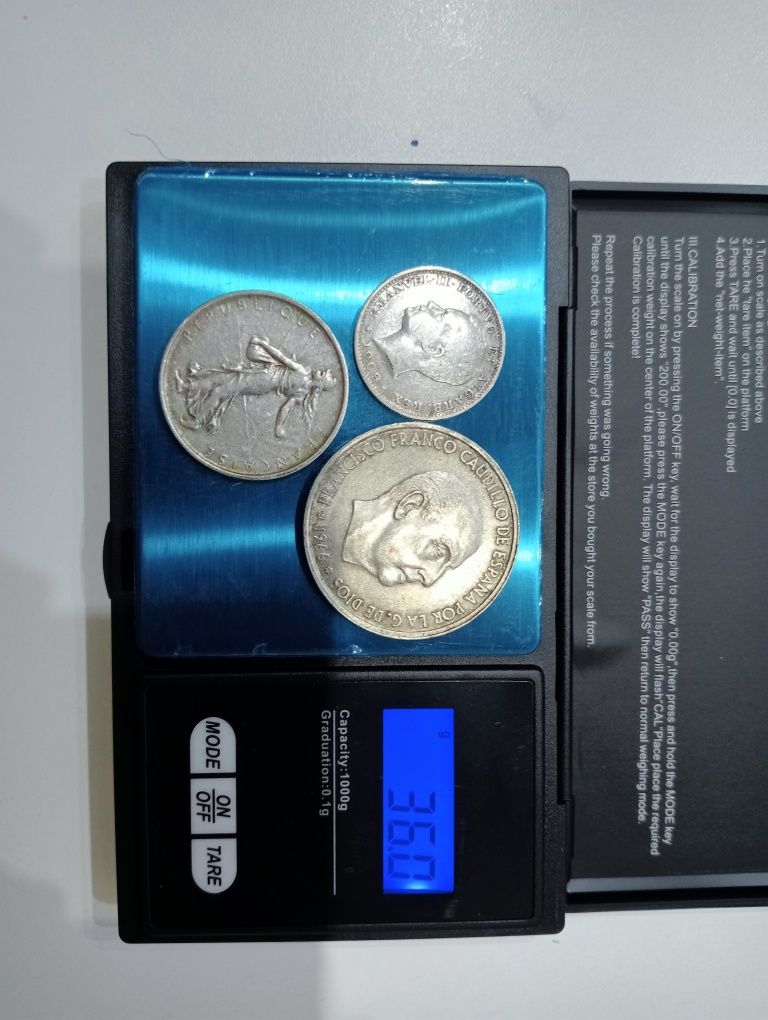 3 Moedas em prata