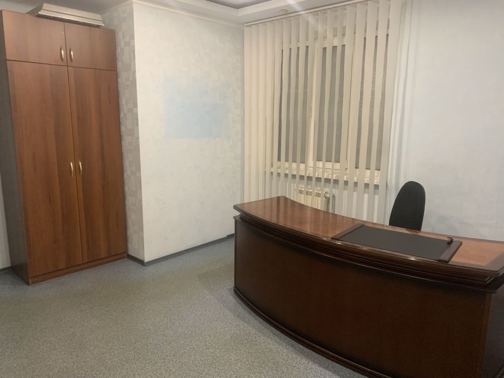 Здам 3 кімнатну квартиру під офіс