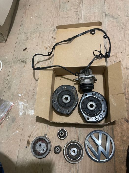 Шарові упори на Фольцваген крафтер