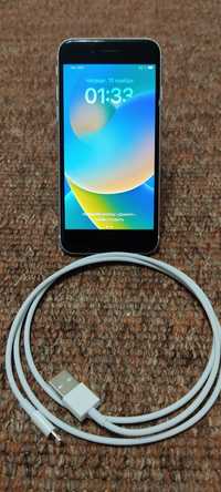 Iphone SE 2020 iOS 16.1 64 Gb white MHGQ3FS/A A2296 стан нового на фот