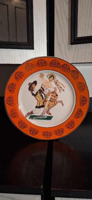 talerz dekoracyjny zakłady porcelany stołowej Karolina " tańce ludowe