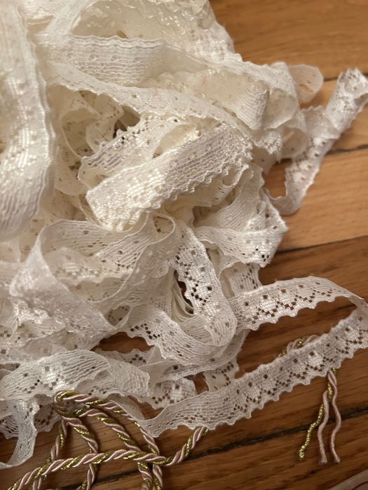 Тесьма кружево бисер одним лотом