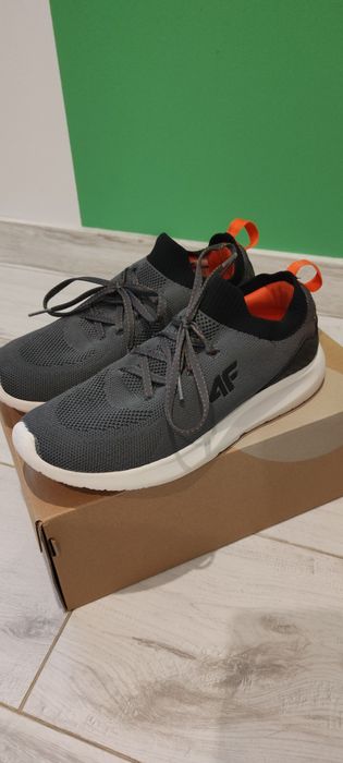 Buty chłopięce 4f 36