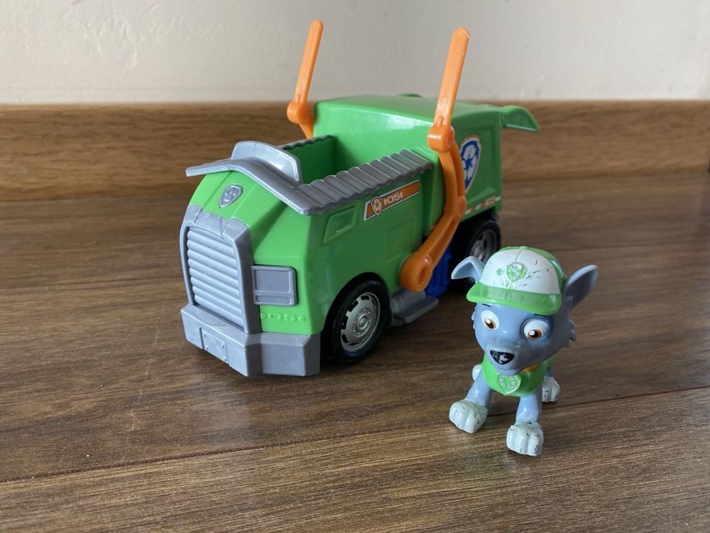 Paw Patrol Psi Patrol pojazd i figurka Rocky