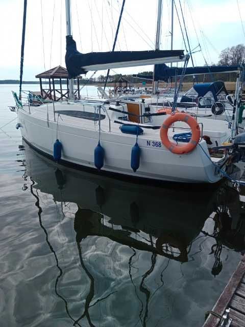 Sprzedam jacht Antila 26CC Cena 159.000 zł