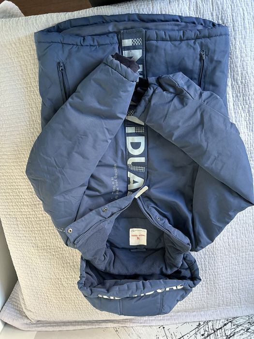 Dziecieca kurtka zimowa rozmiar 152.