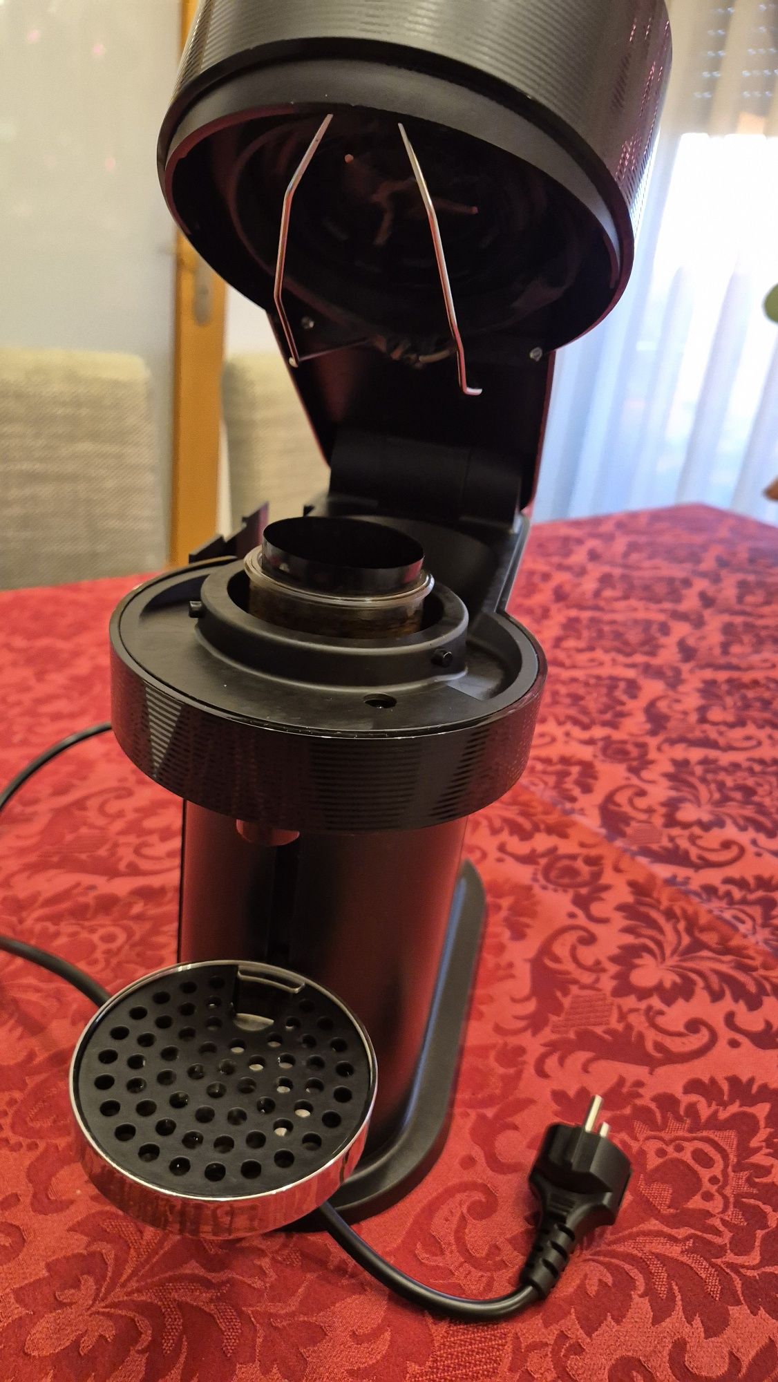 Máquina de café Nespresso Vertuo