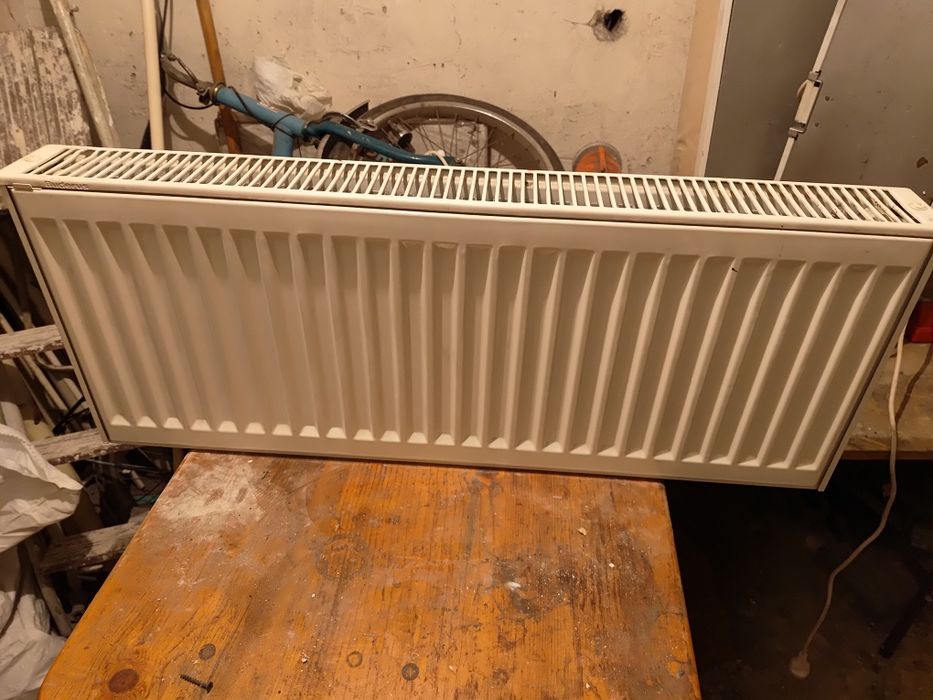Kaloryfer stalowy 90x35
