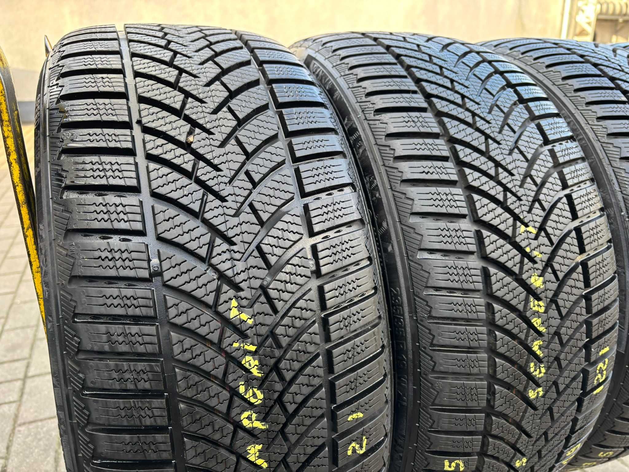 4X Opony Zimowe 235/35R19 91W SEMPERIT SPEED-GRIP 3 XL 8.6MM 2022R SPR