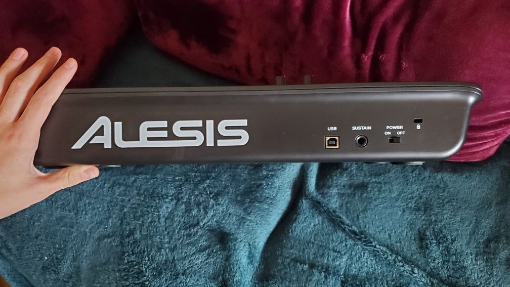 MIDI-клавіатура Alesis V25 MKII