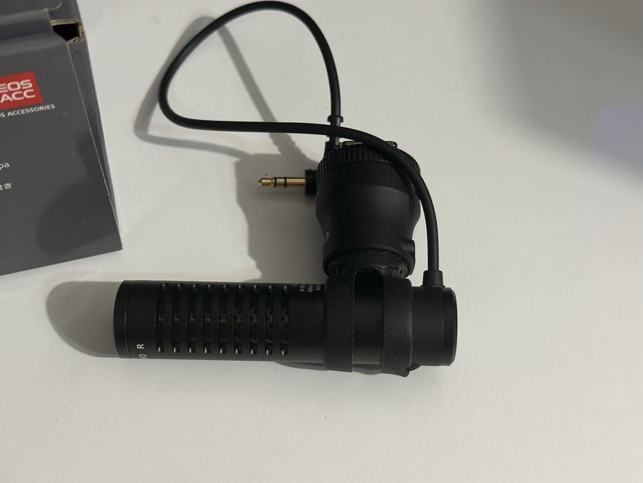 Мікрофон canon dm-e100 класний з комплекту новий
