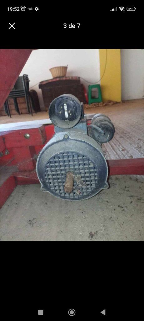 Esmagador de Uvas
