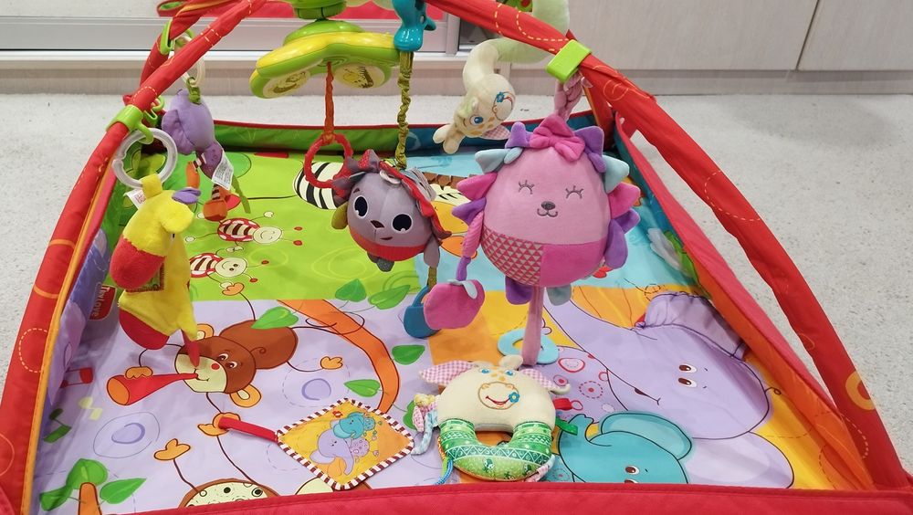 Розвиваючий музичний м'який килим Tiny Love Сафарі