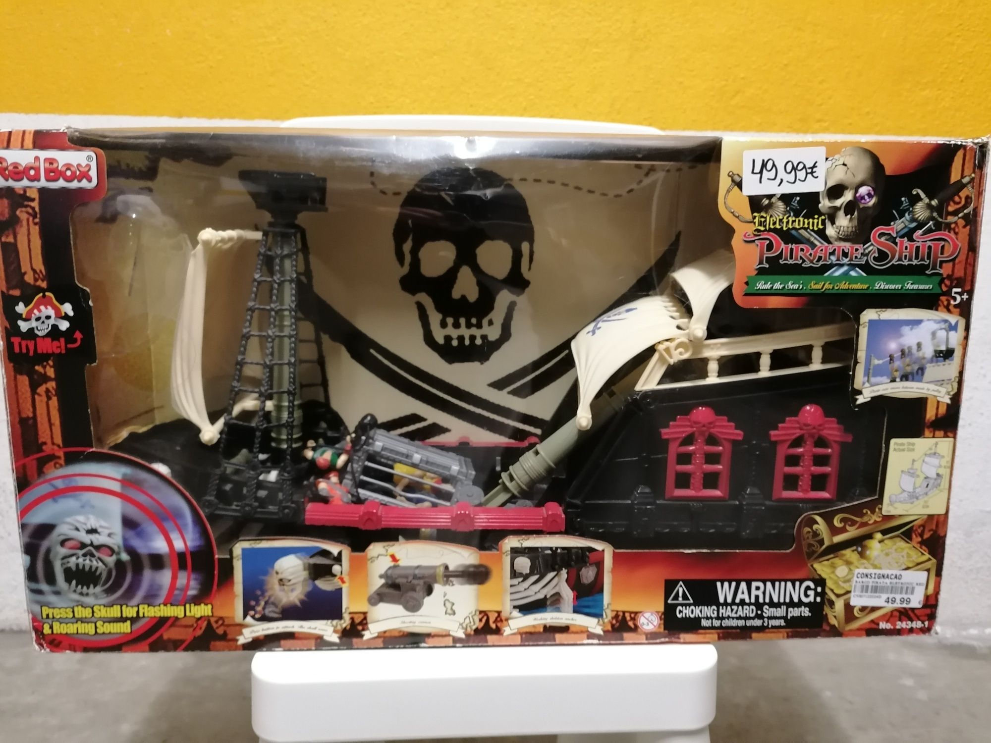 Brinquedo Barco Pirata, excelente.