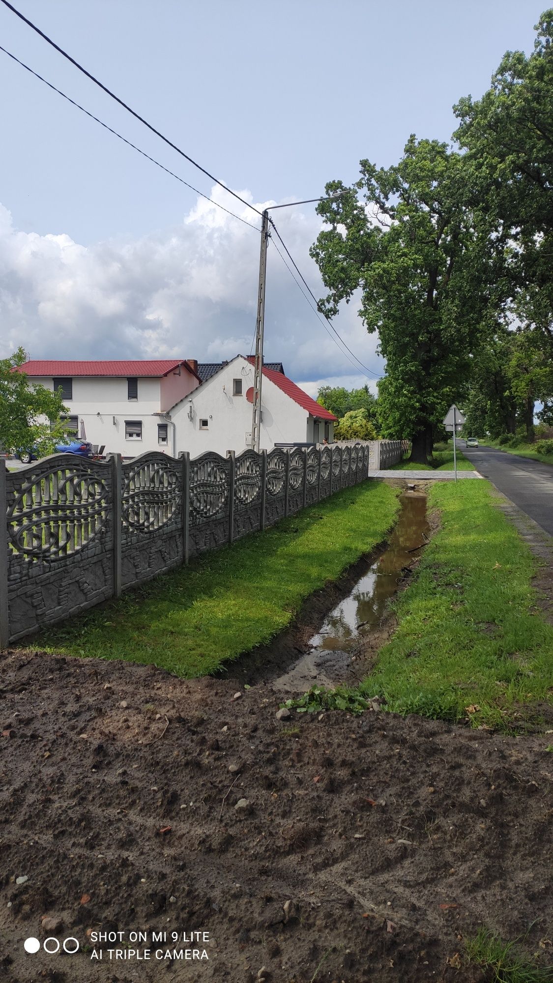 Sprzedam płot betonowy