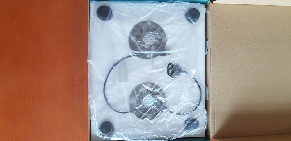Chłodząca podkładka pod laptop nowa