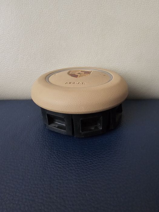 Продається нова кришка airbag руля Porsche Luxor Beige